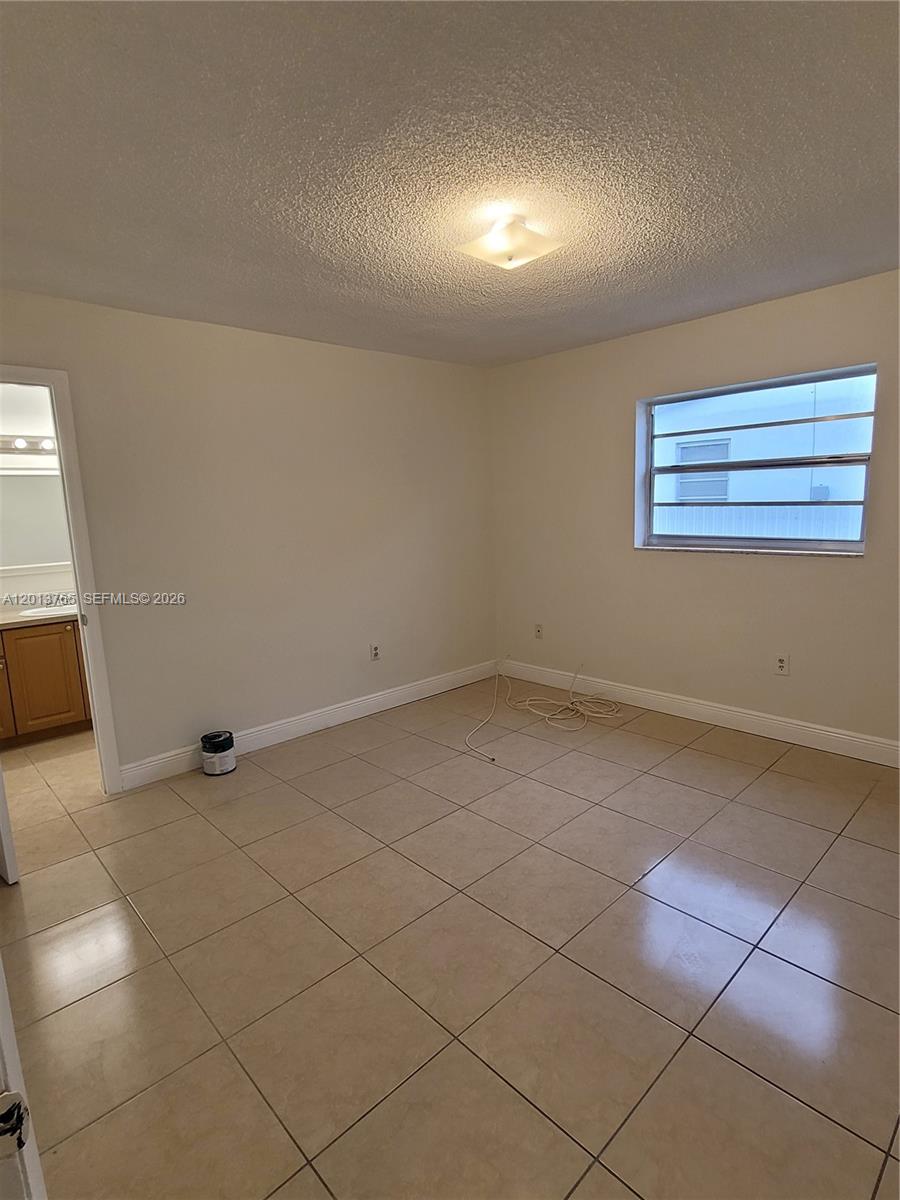 BIRD ROAD HIGHLANDS - Residential Lease