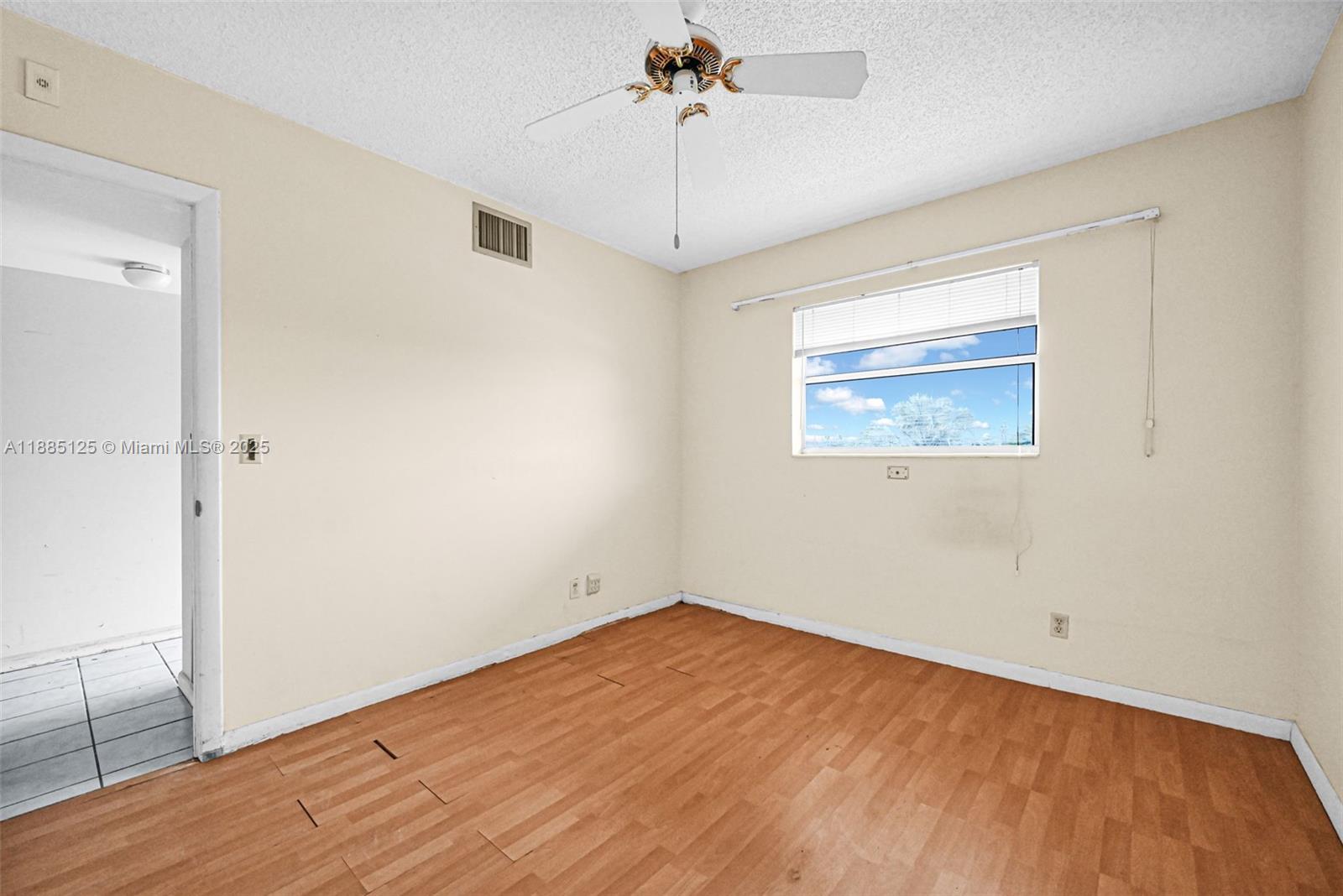 NORTH GARDEN CONDO OF DEE - Residential