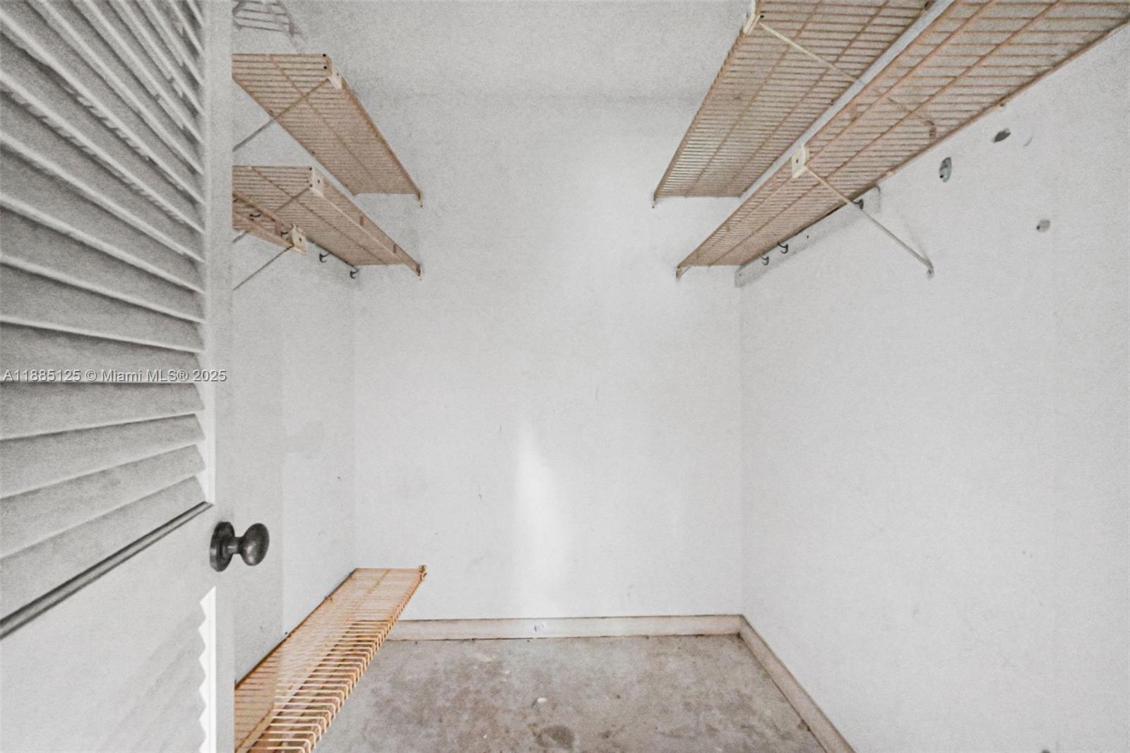 NORTH GARDEN CONDO OF DEE - Residential