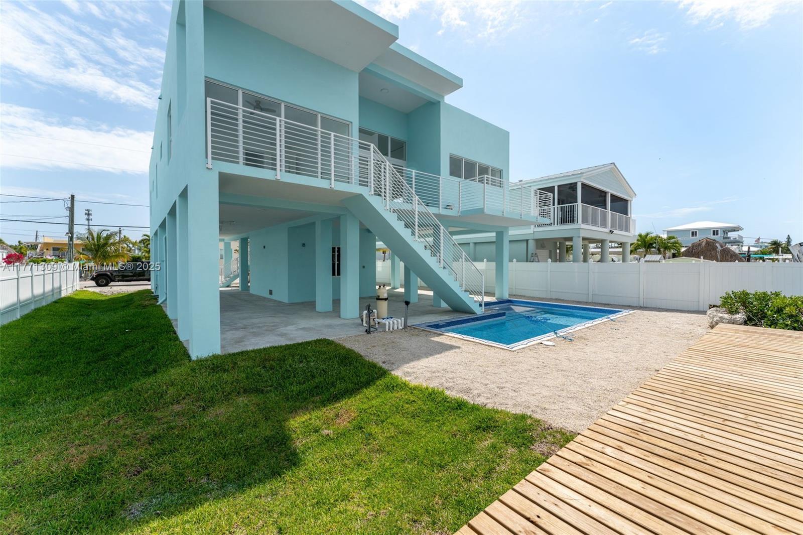 LAKE SURPRISE ESTATES - Residential