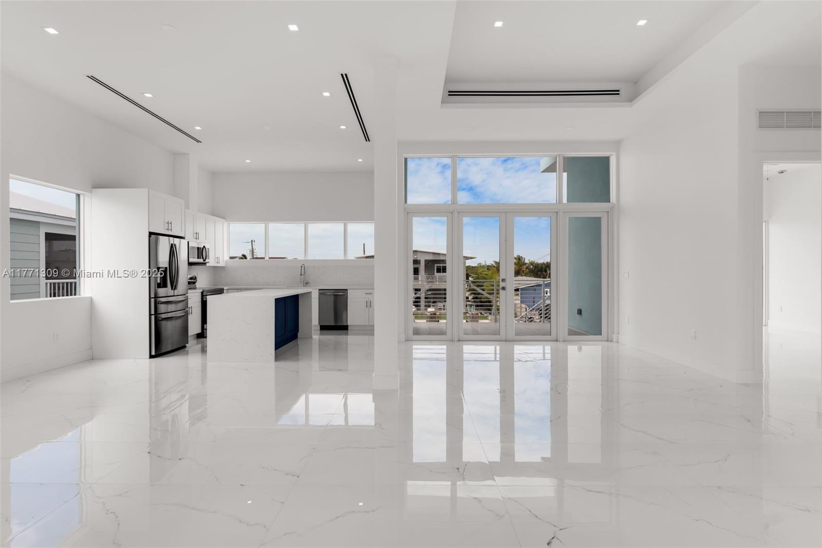 LAKE SURPRISE ESTATES - Residential