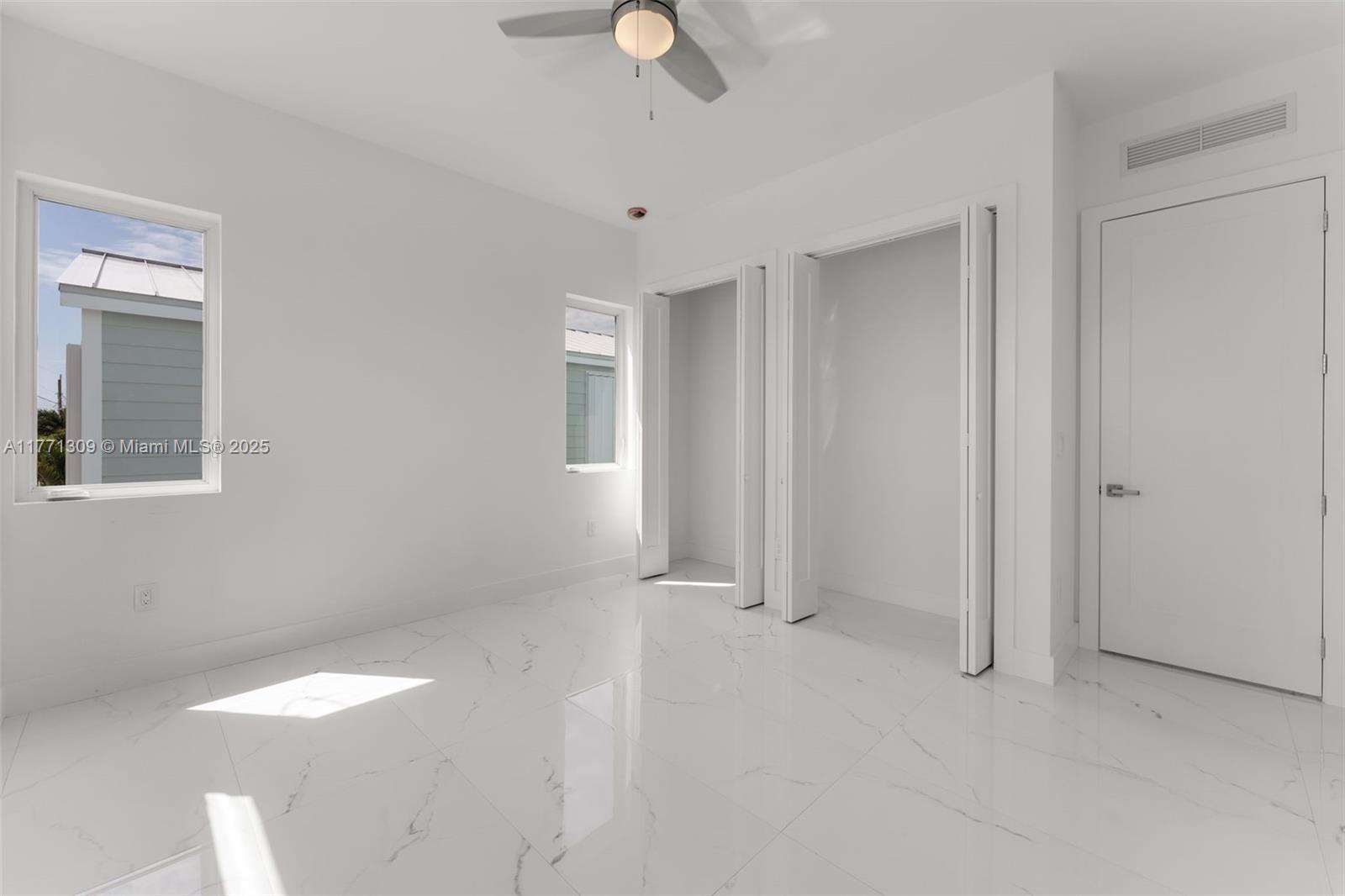 LAKE SURPRISE ESTATES - Residential