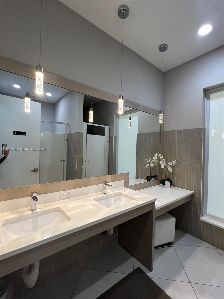 TIARA EAST CONDO - Residential Lease