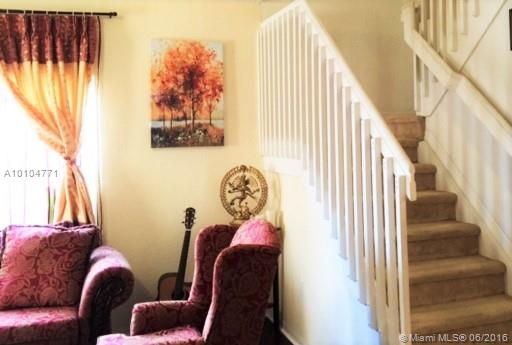 Escada Townvilla - Residential Lease