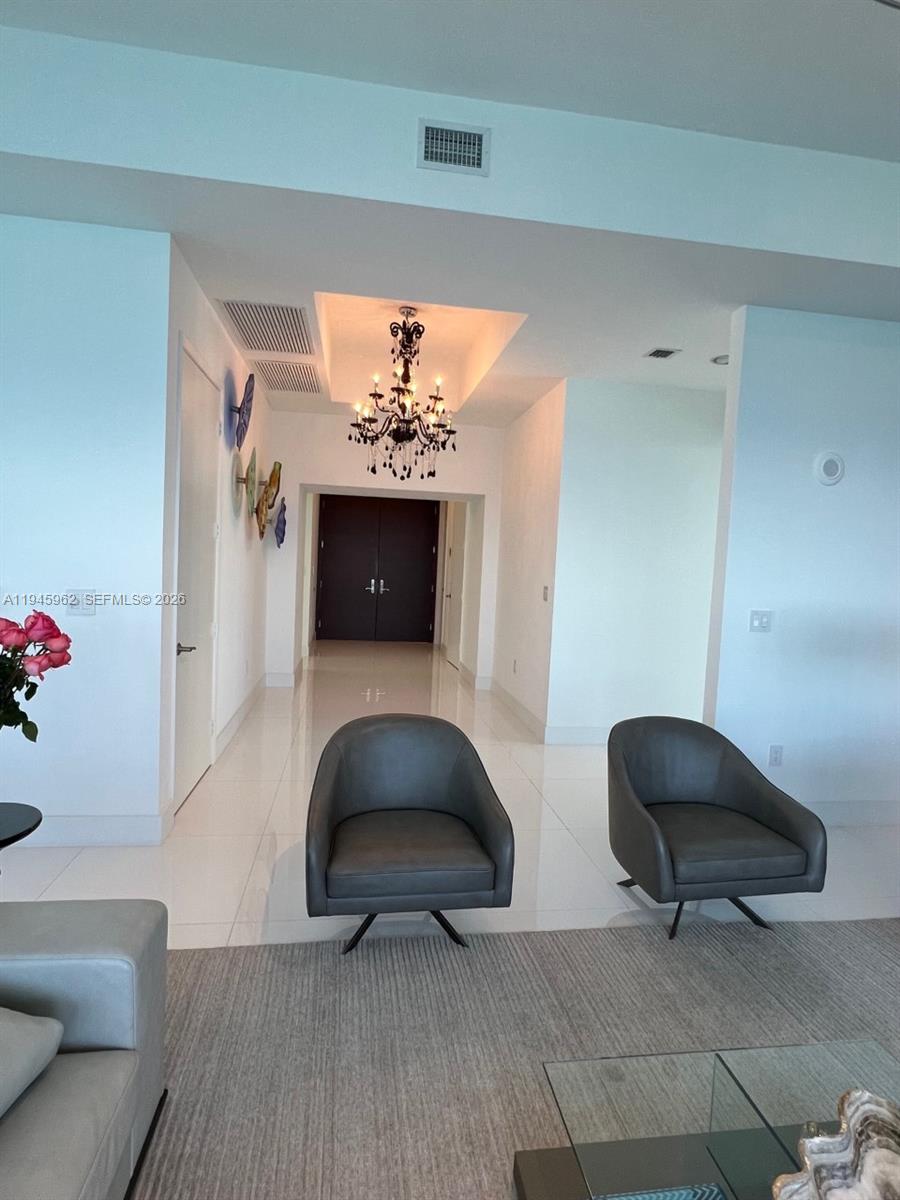 15811 Collins Ave 4101