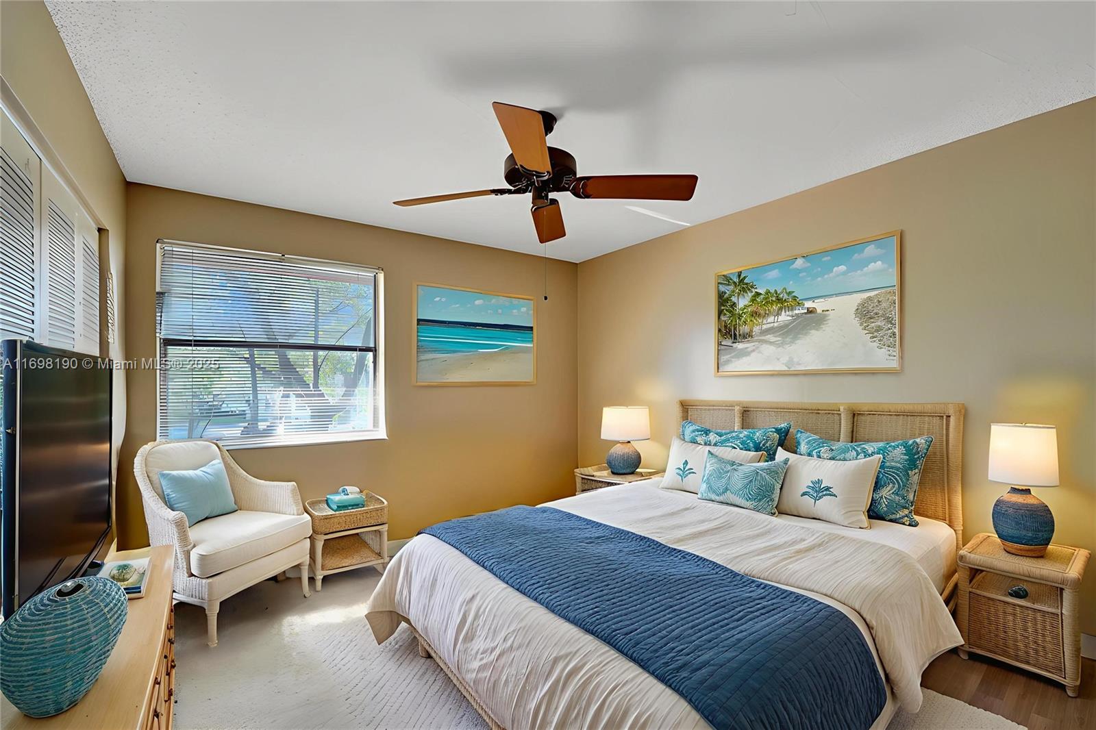 PIERPOINTE EAST CONDO TWO - Residential