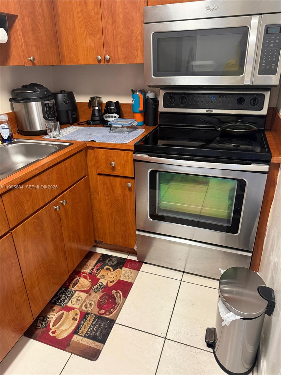 AGUA DULCE CONDO - Residential