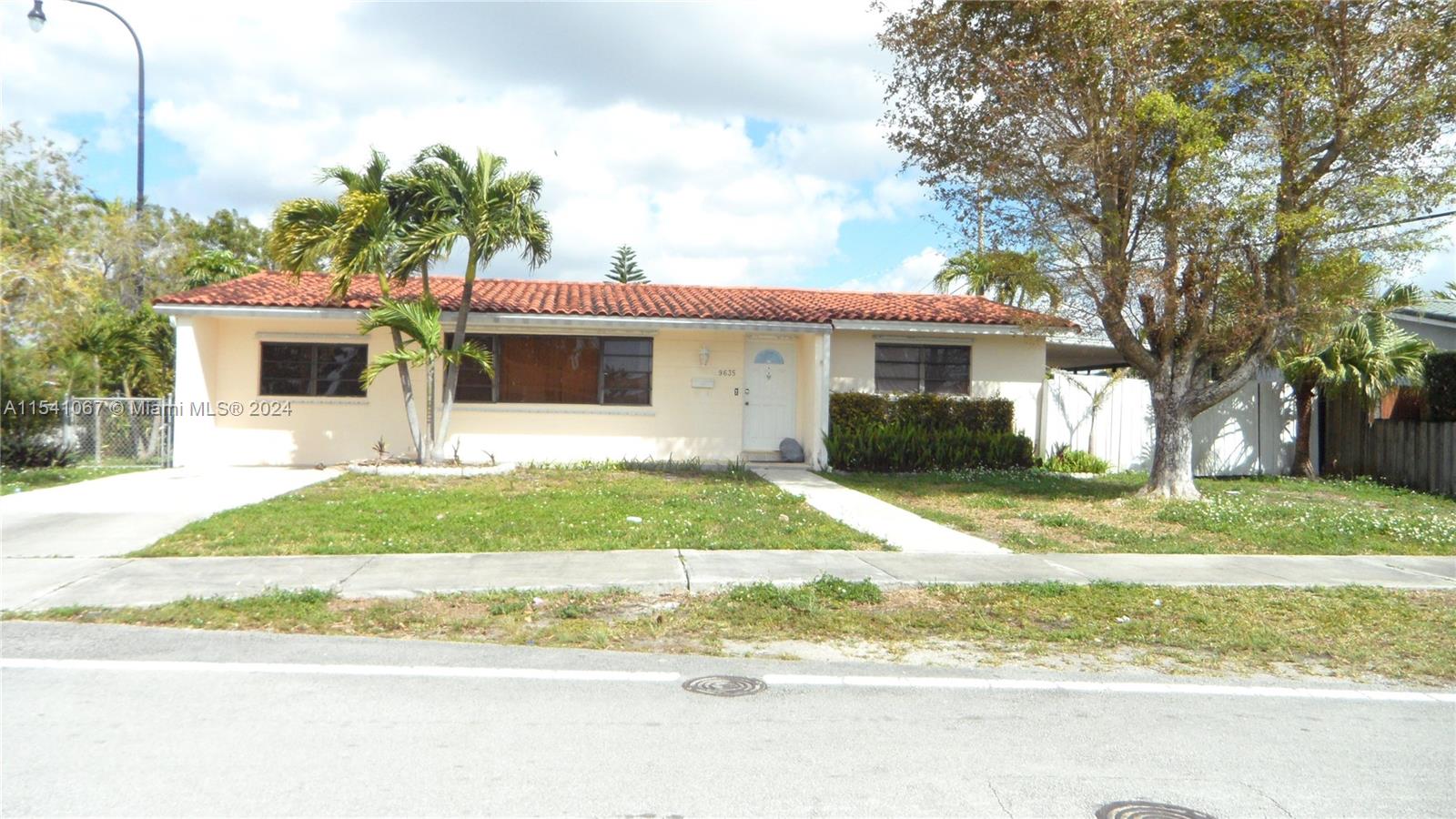 Property for Sale at 9635 Sw 45th Ter Ter, Miami, Broward County, Florida - Bedrooms: 3 
Bathrooms: 2  - $669,000
