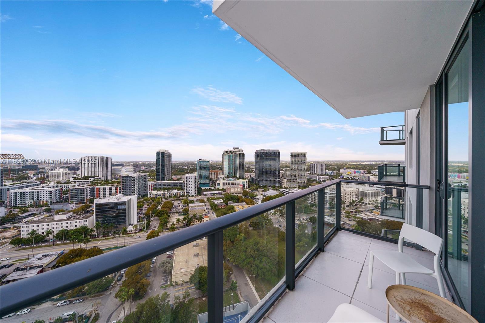 PARAISO BAYVIEWS CONDO - Residential Lease