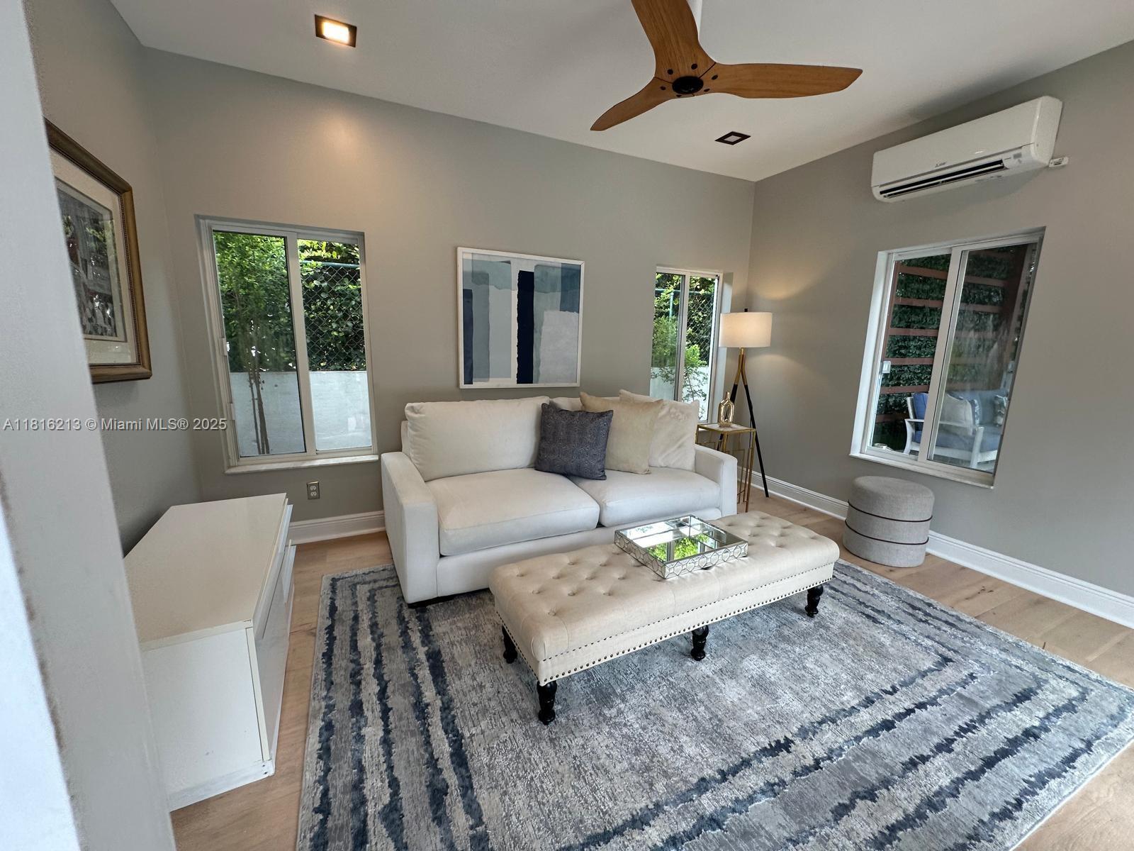 BELLE MEADE OF MIA SEC 1 - Residential