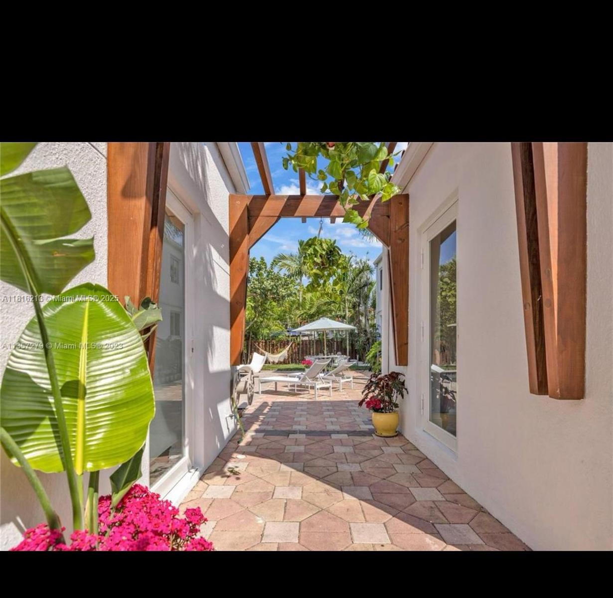 659 NE 73rd Street