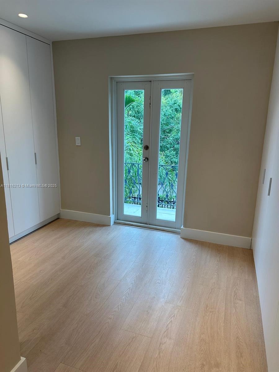 BELLE MEADE OF MIA SEC 1 - Residential