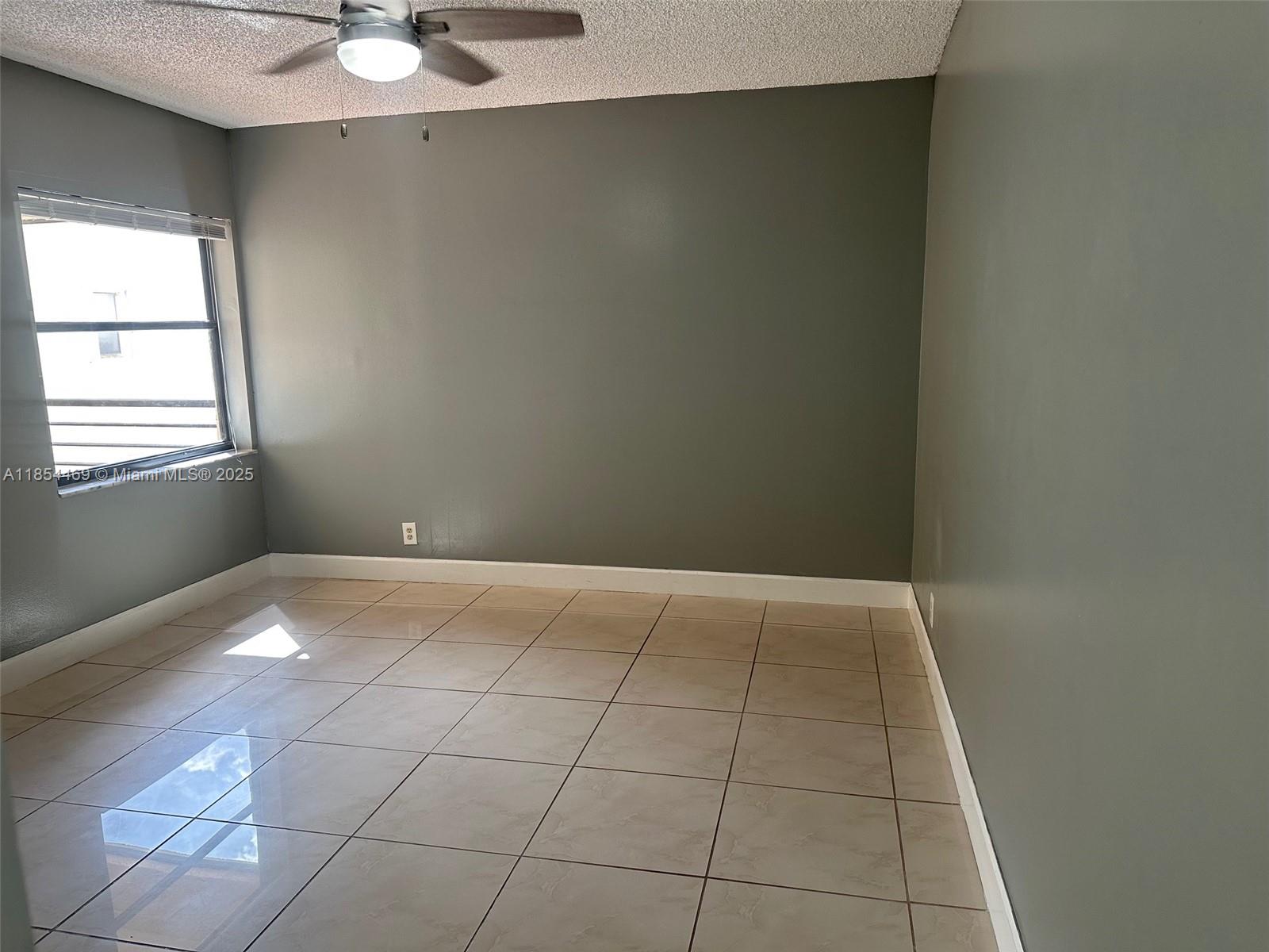 GARDENS AT PEMBROKE LAKES - Residential Lease