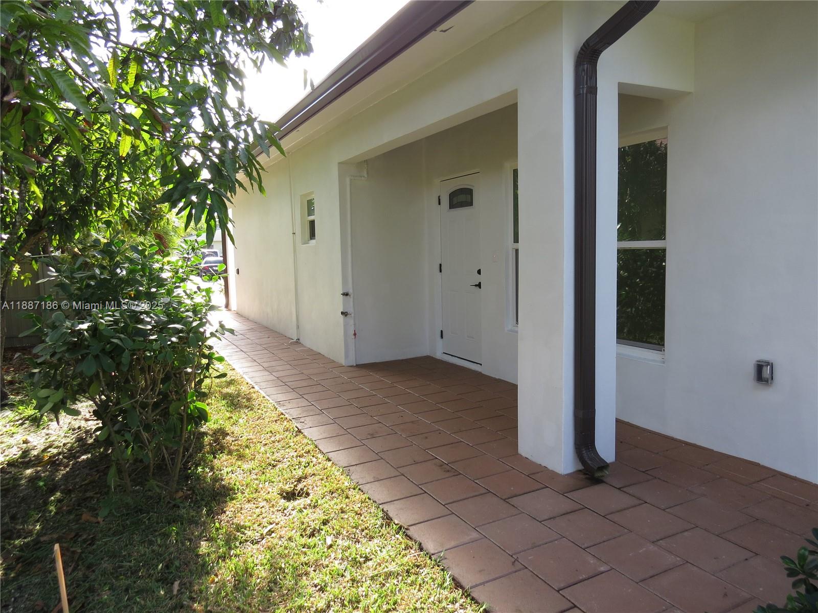 ROCK HILL SEC - Residential Lease