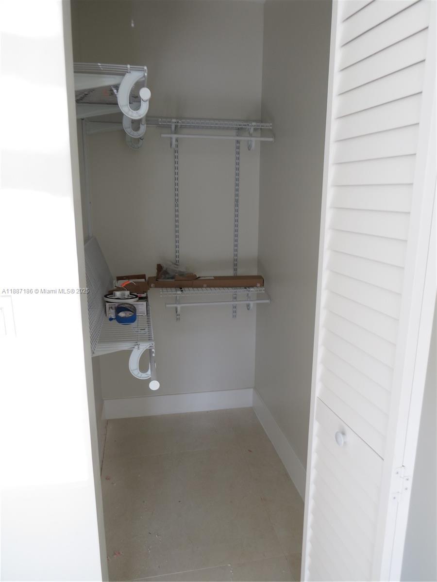 ROCK HILL SEC - Residential Lease