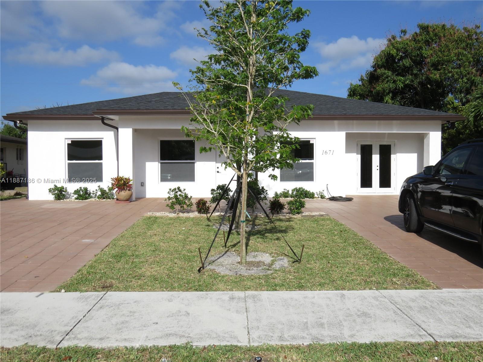 ROCK HILL SEC - Residential Lease