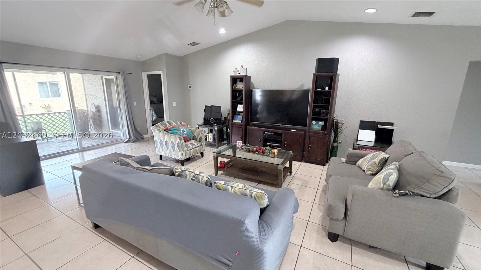 5356 NW 93rd Ter