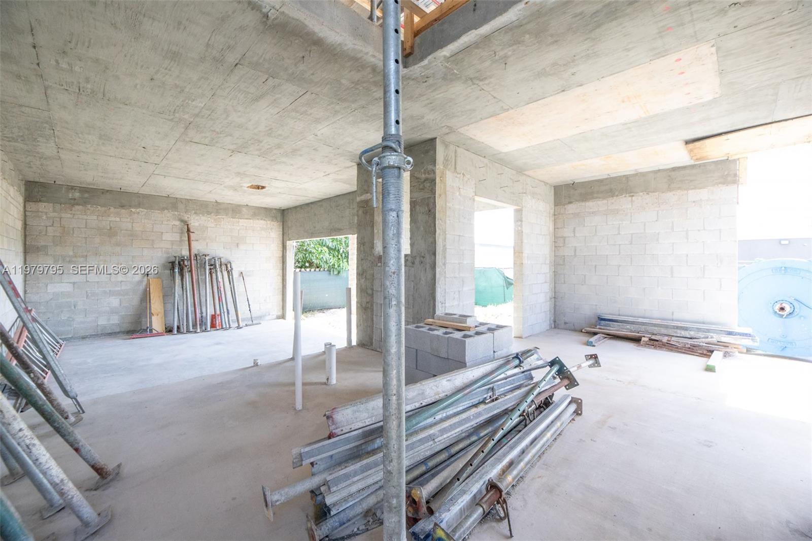 OAKLAND PARK - Residential