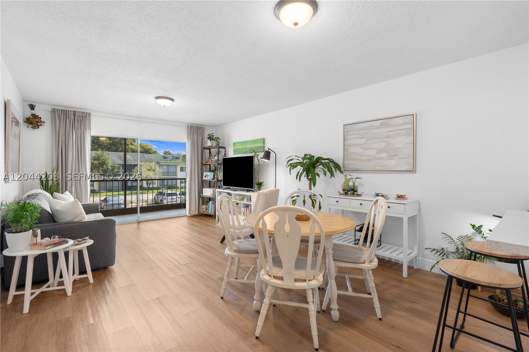 Photo 1 of 15 — 4161 NW 90th Ave 206, Coral Springs, FL 33065