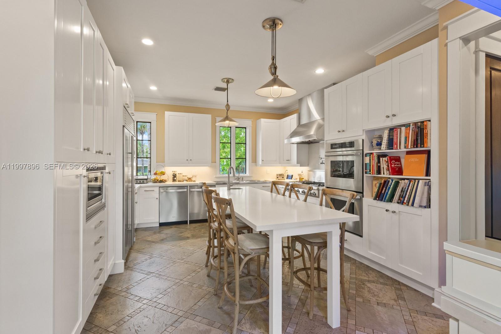 BISCAYNE KEY ESTATES - Residential