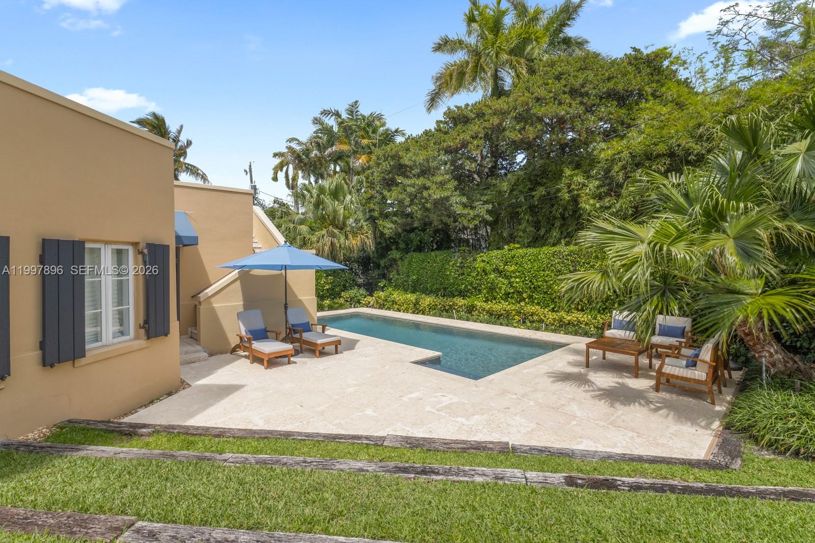 BISCAYNE KEY ESTATES - Residential