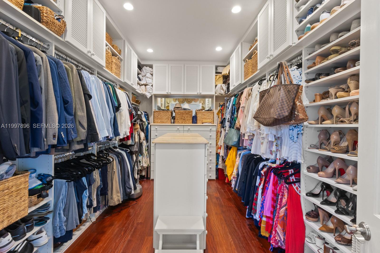 BISCAYNE KEY ESTATES - Residential