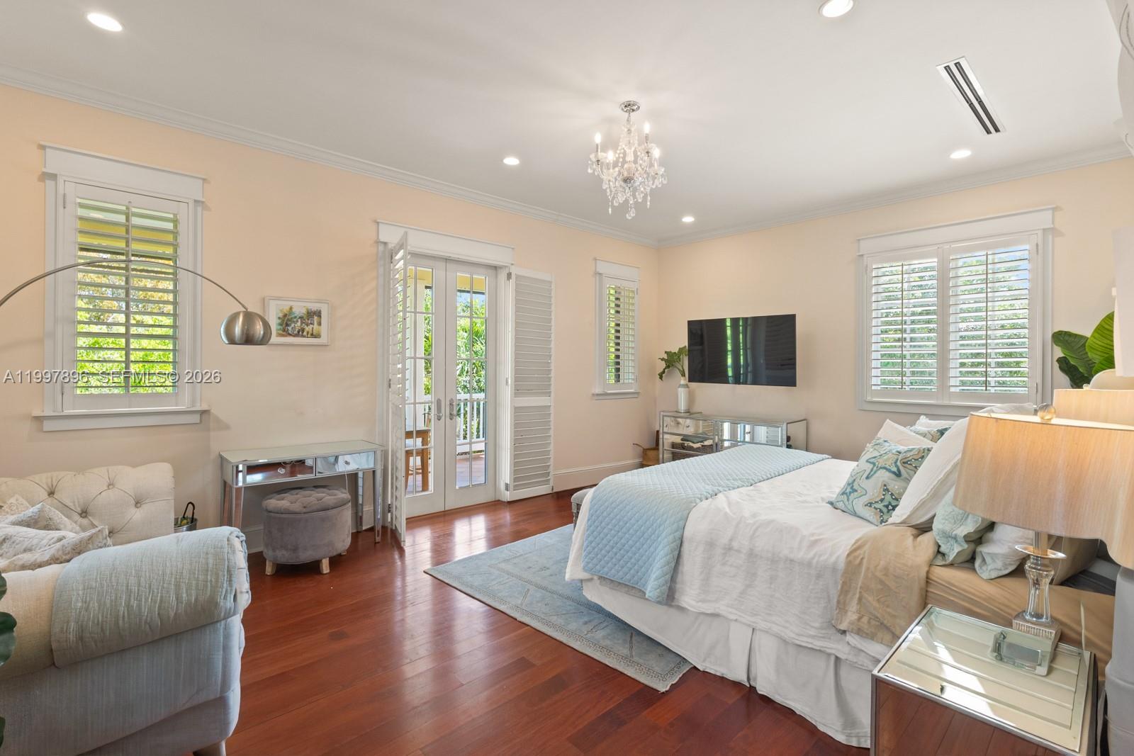 BISCAYNE KEY ESTATES - Residential