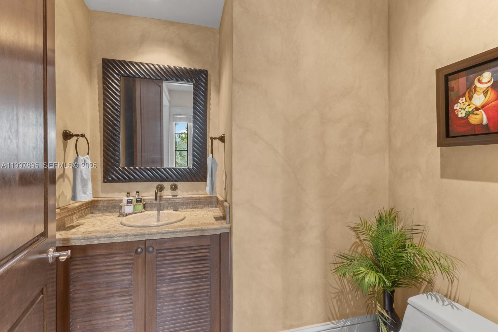 BISCAYNE KEY ESTATES - Residential