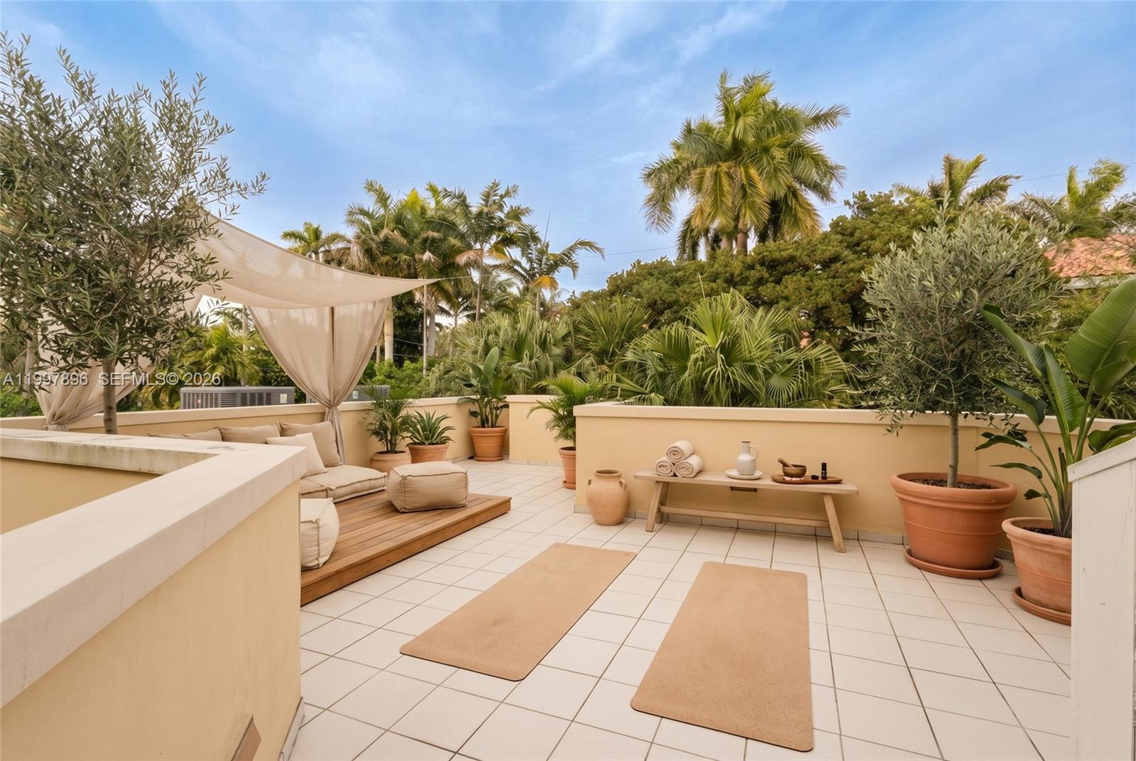 BISCAYNE KEY ESTATES - Residential