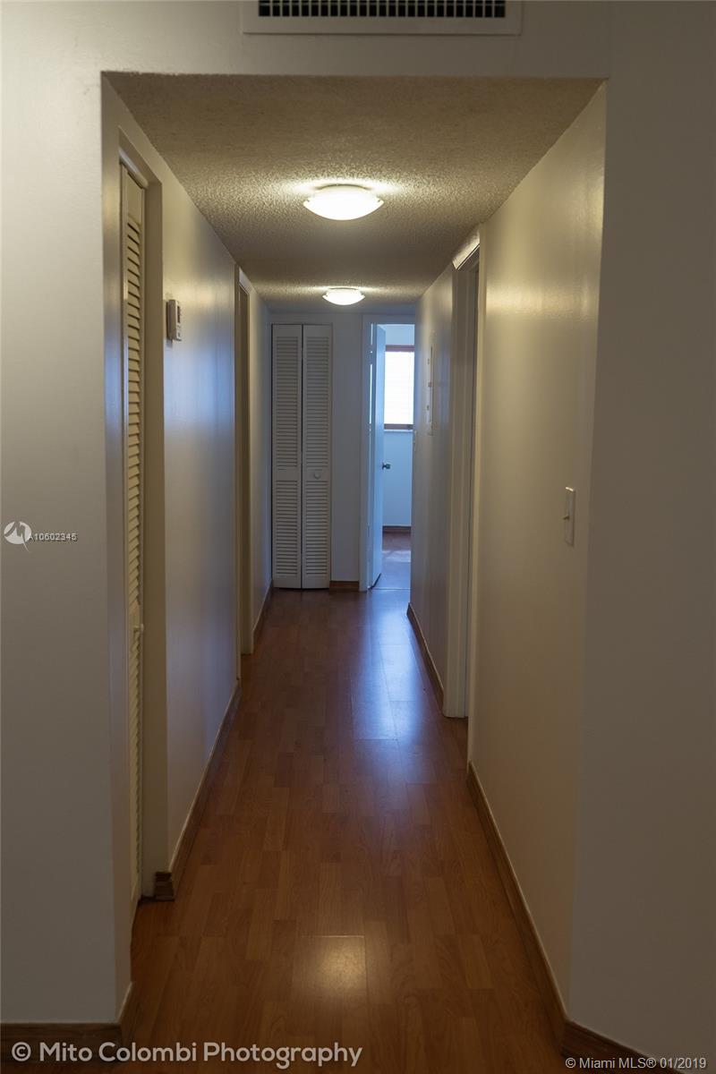 DORAL PARK C CLUB VILLAS - Residential Lease