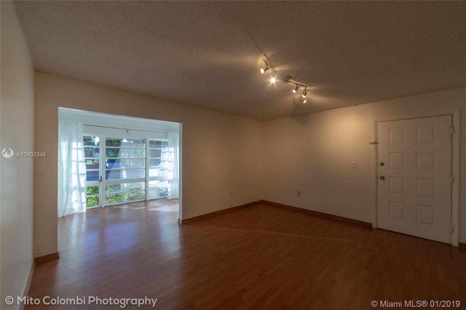 DORAL PARK C CLUB VILLAS - Residential Lease