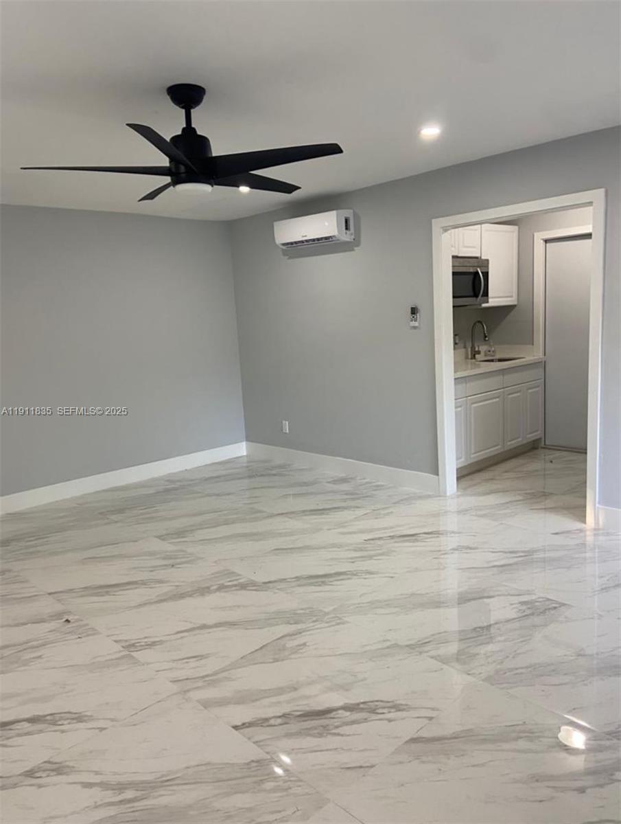 BENT TREE LAKESIDE - Residential