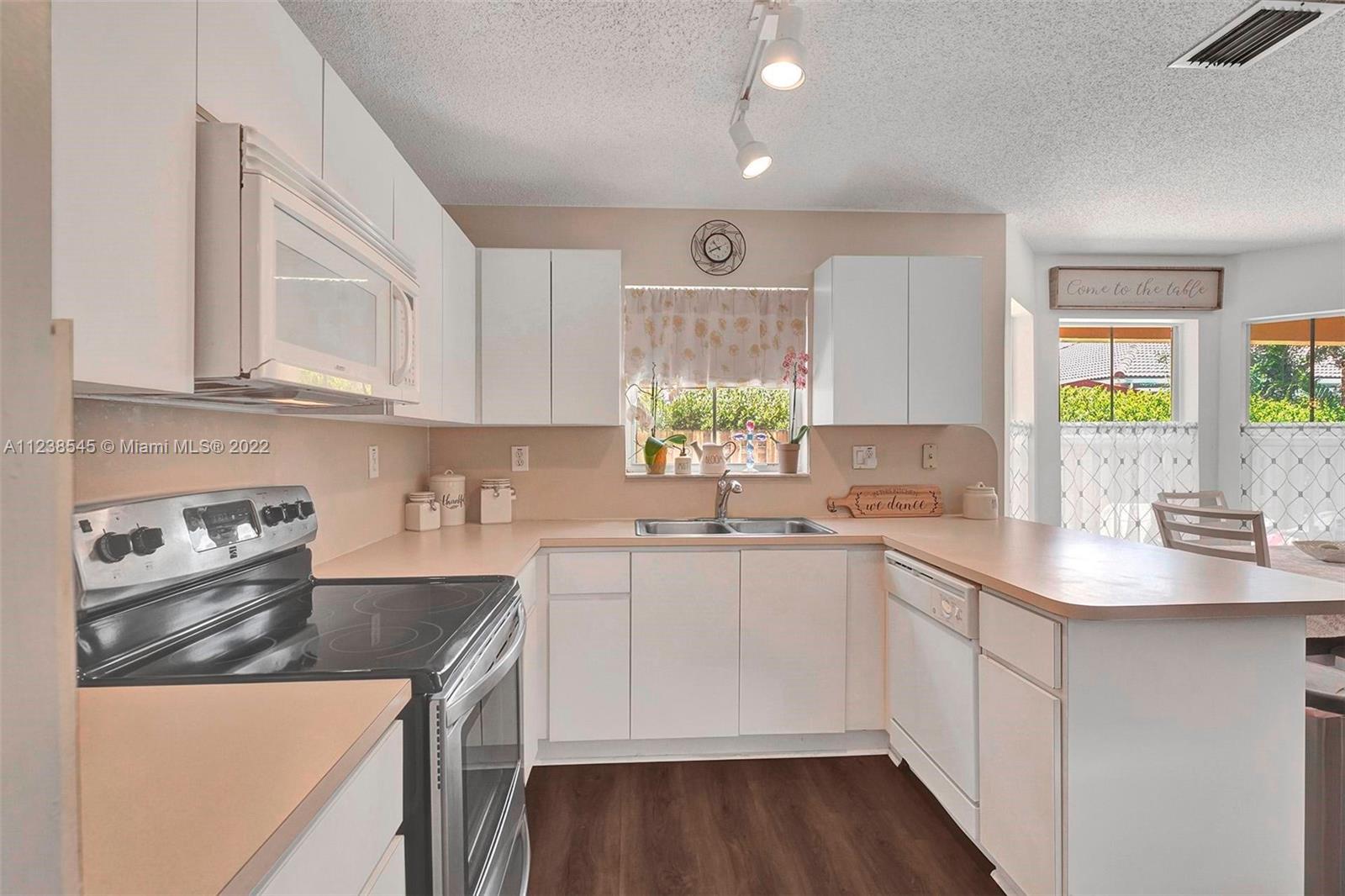 WEST PARK HOTEL SITE - Residential