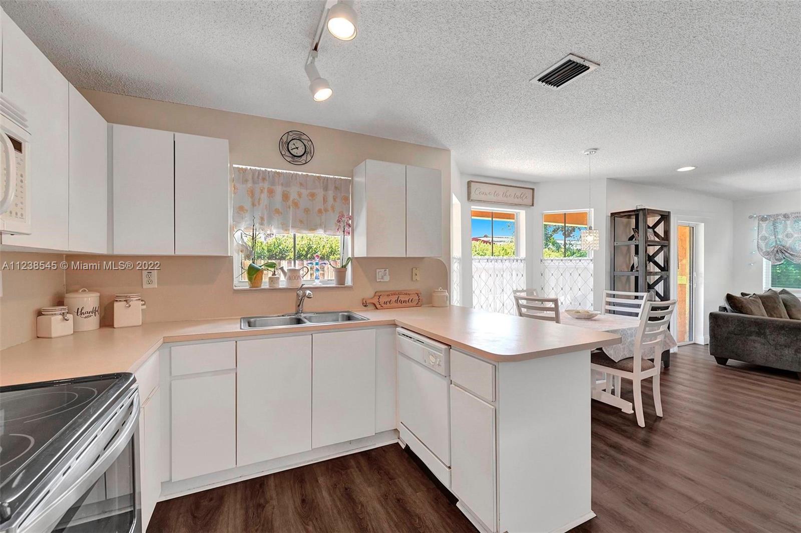 WEST PARK HOTEL SITE - Residential