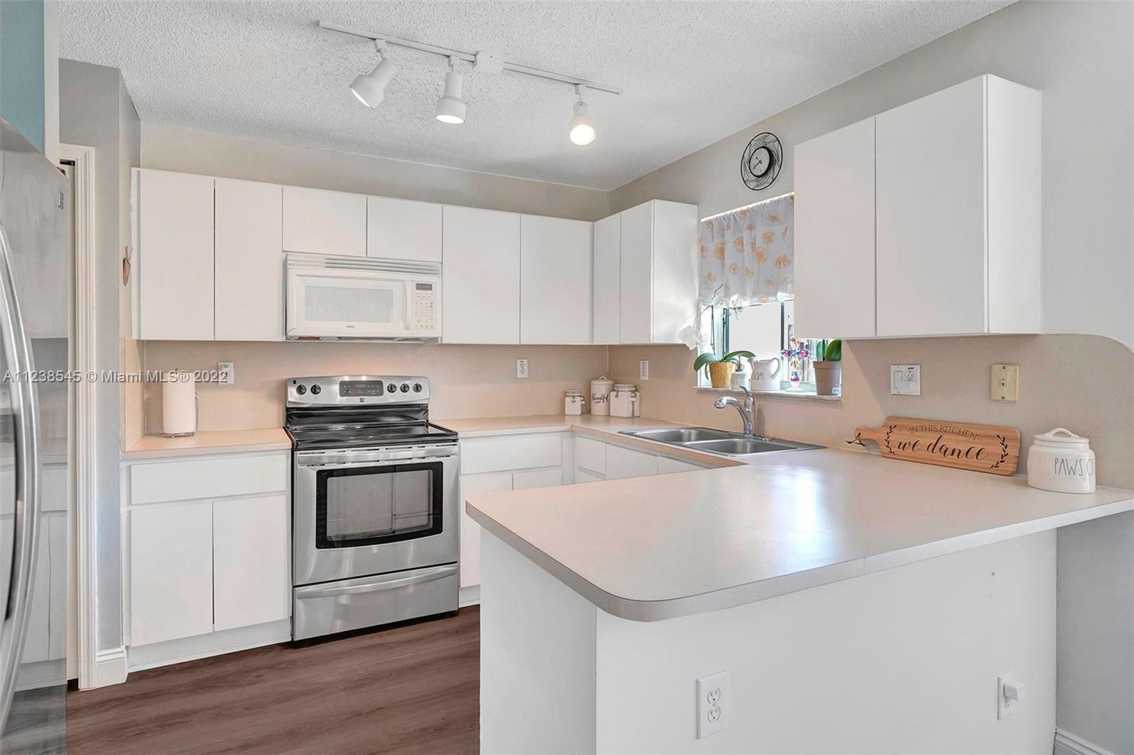 WEST PARK HOTEL SITE - Residential