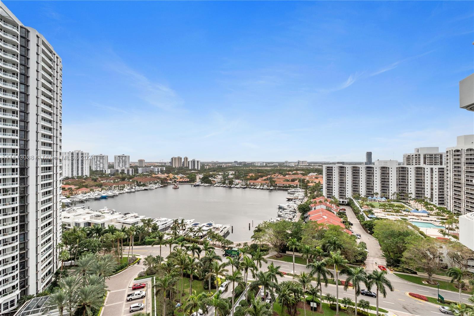 Property for Sale at 21205 Yacht Club Dr 1803, Aventura, Miami-Dade County, Florida - Bedrooms: 3 
Bathrooms: 2  - $690,000