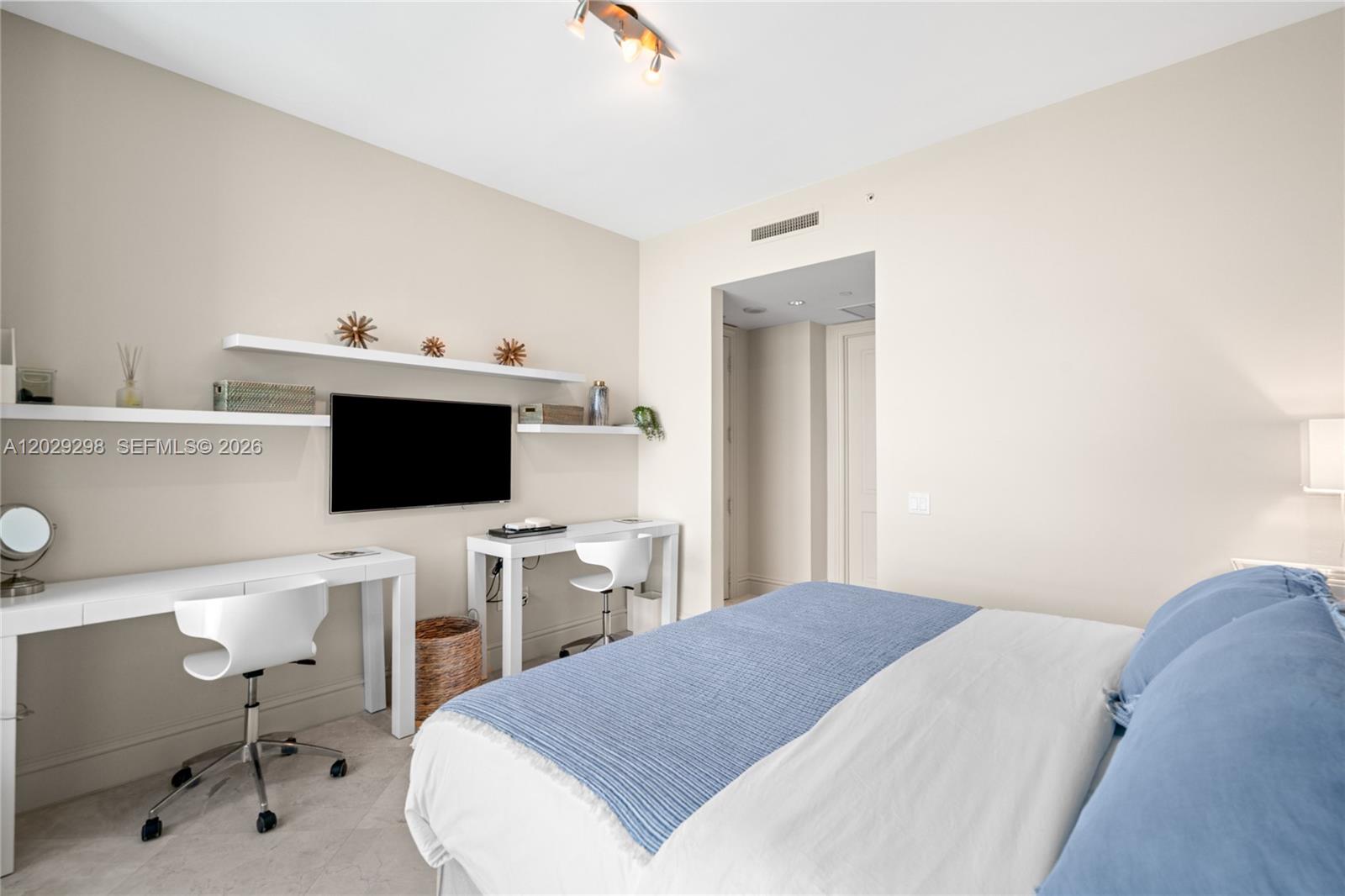 10295 COLLINS AVE RESDNTA - Residential