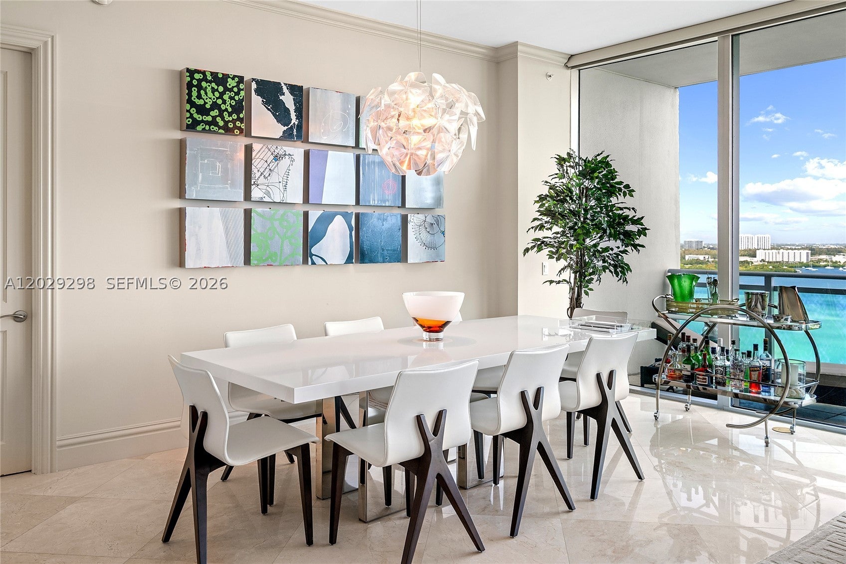 10295 Collins Ave 1606