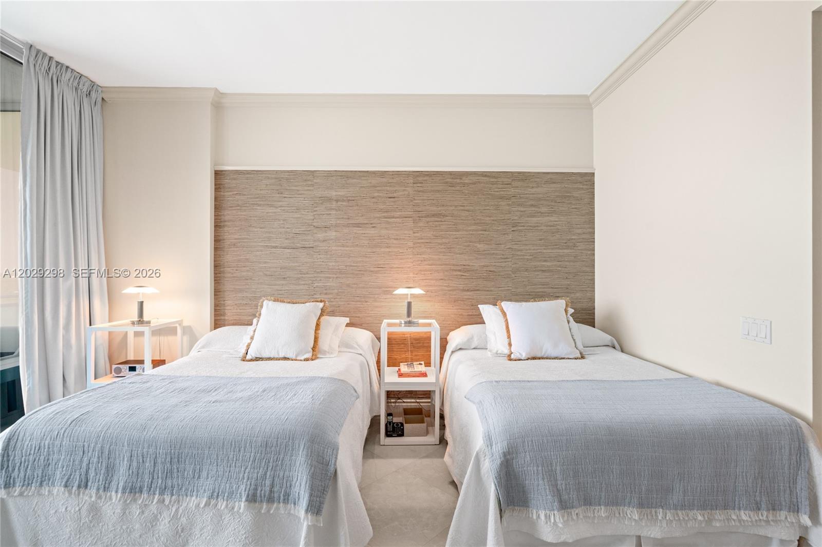 10295 COLLINS AVE RESDNTA - Residential