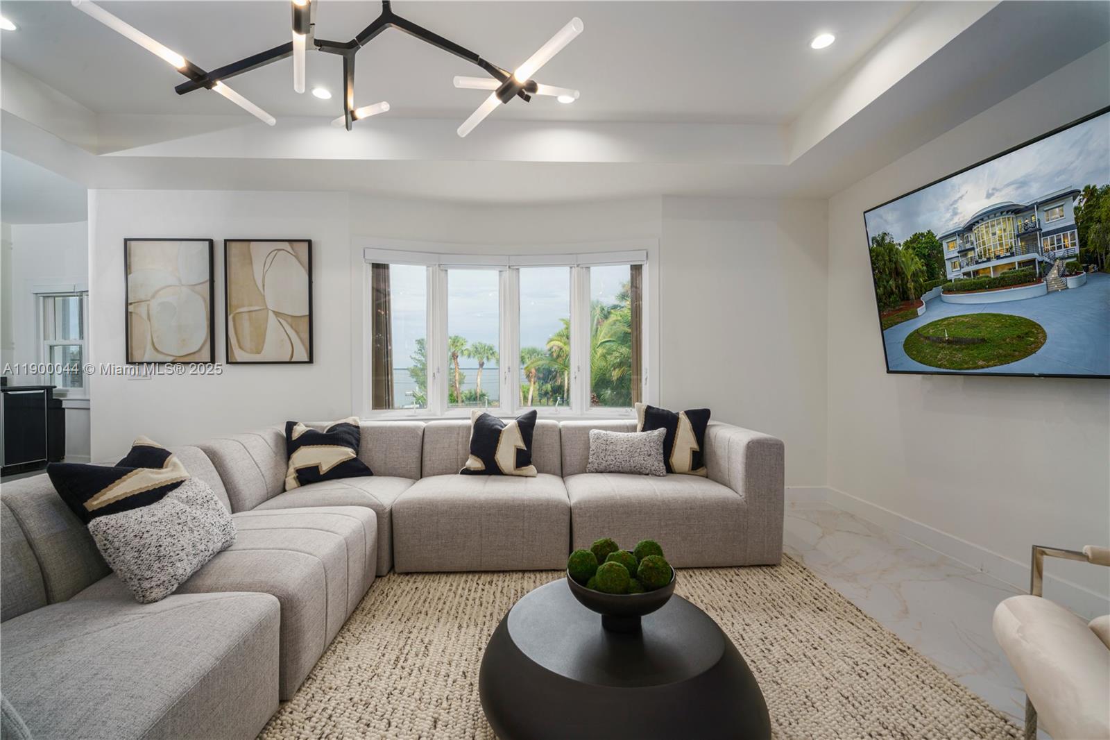 METES AND BOUNDS - Residential