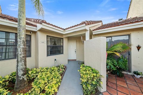 6442 NW 170th Ter Hialeah FL 33015