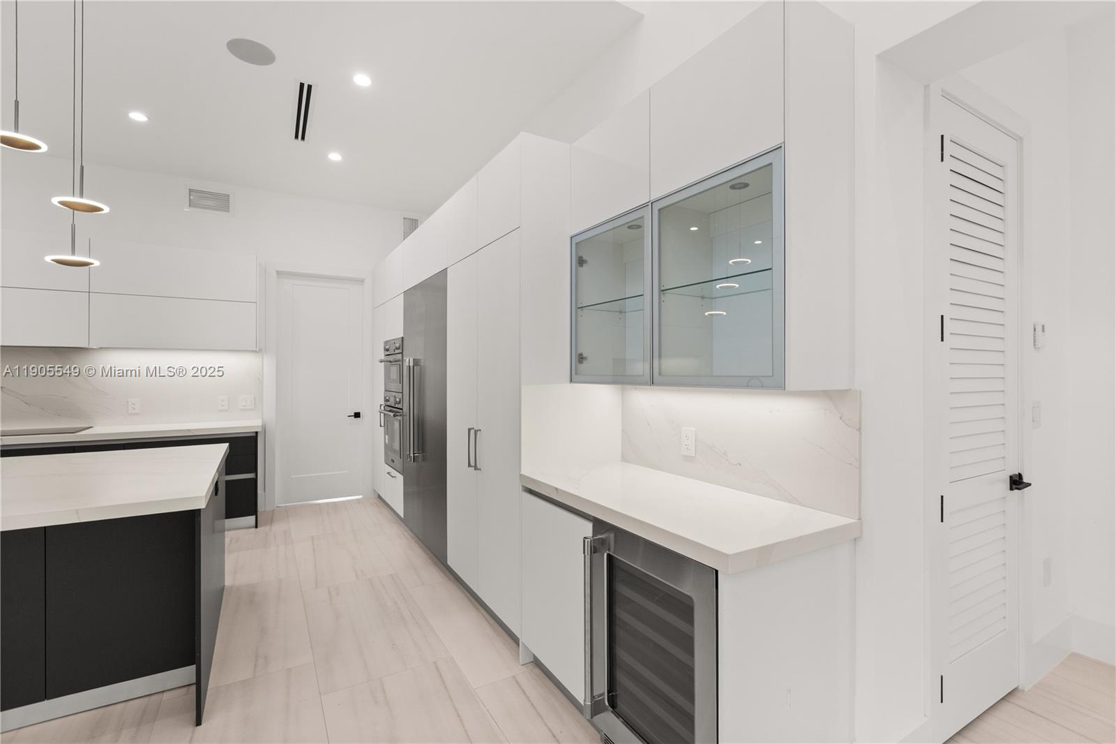 CORAL GABLES COUNTRY CLUB - Residential