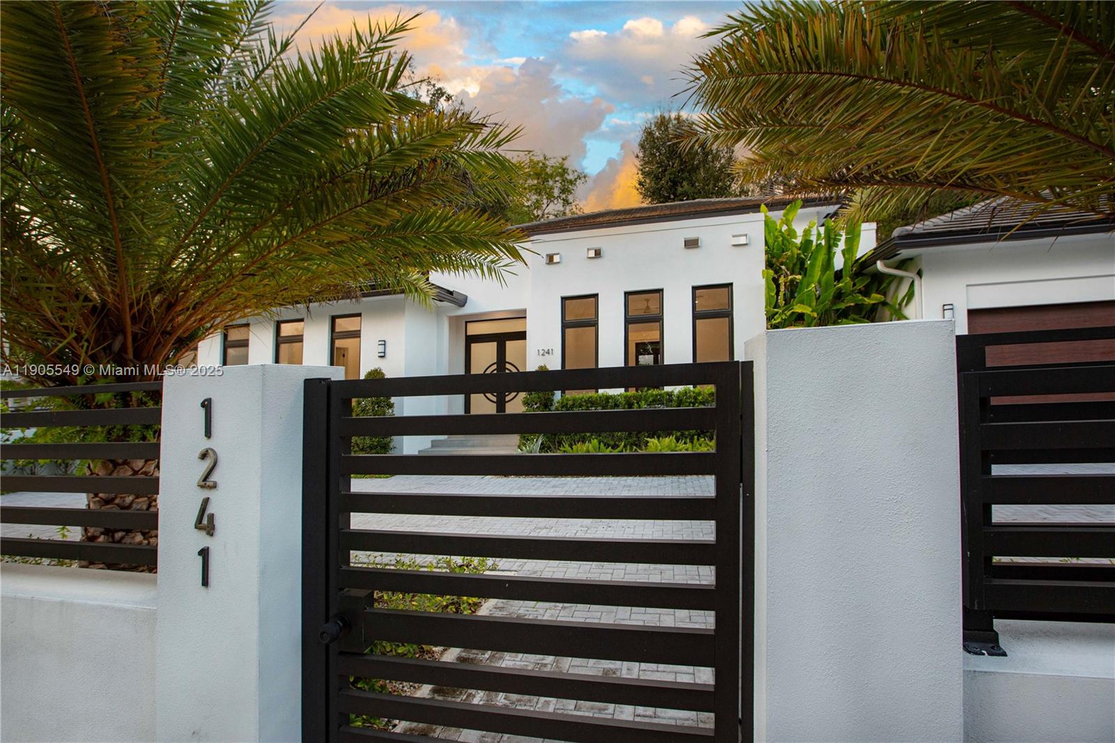 CORAL GABLES COUNTRY CLUB - Residential