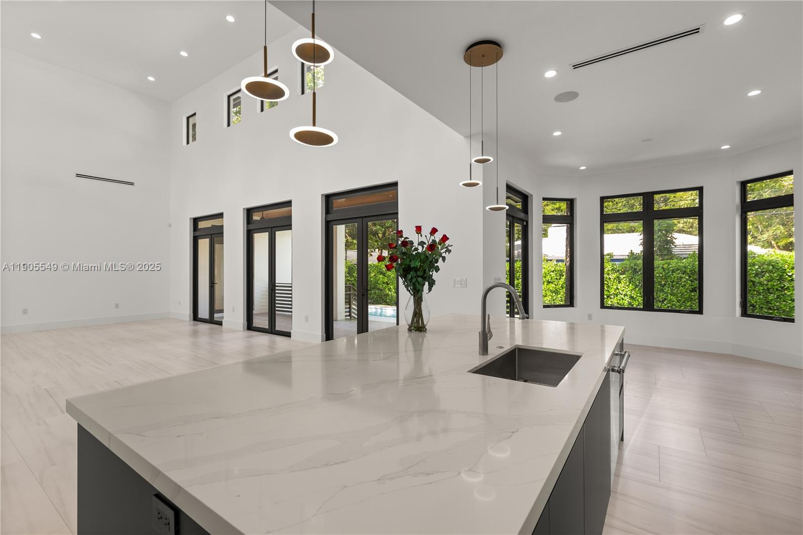 CORAL GABLES COUNTRY CLUB - Residential