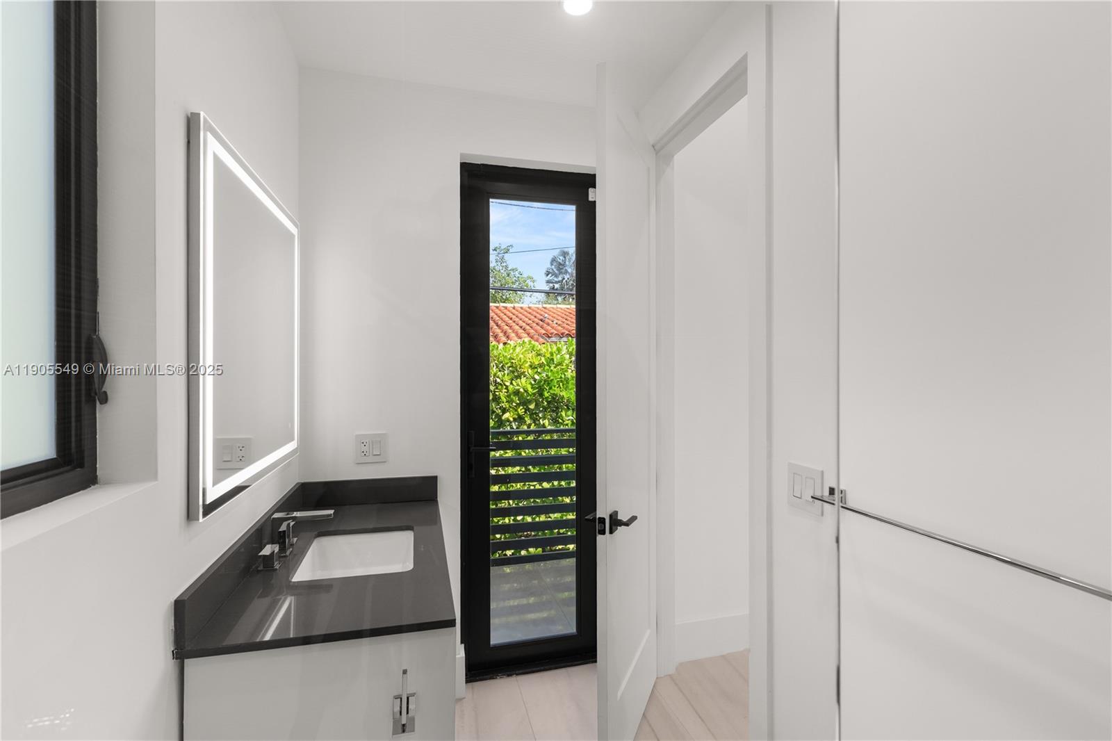 CORAL GABLES COUNTRY CLUB - Residential