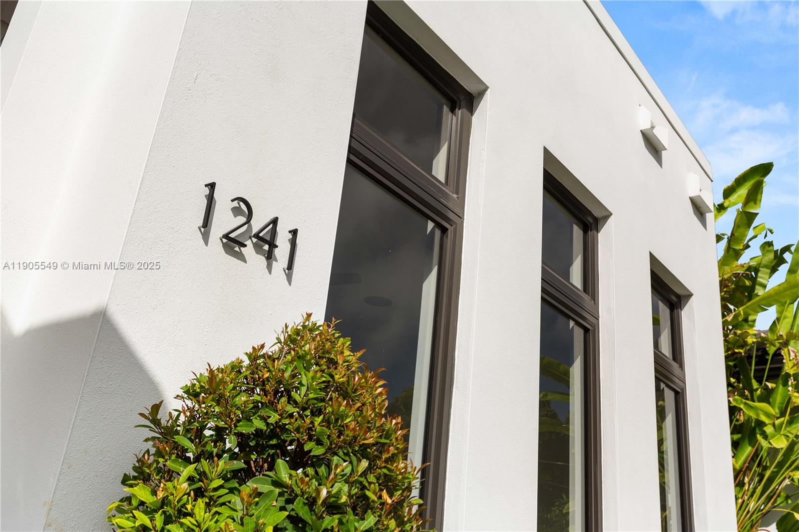 CORAL GABLES COUNTRY CLUB - Residential