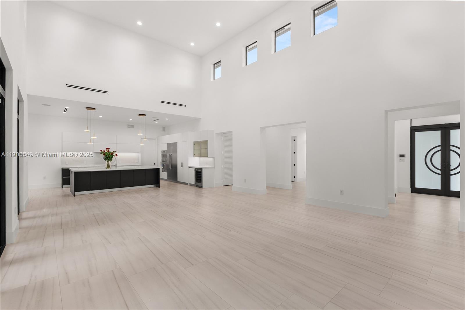 CORAL GABLES COUNTRY CLUB - Residential