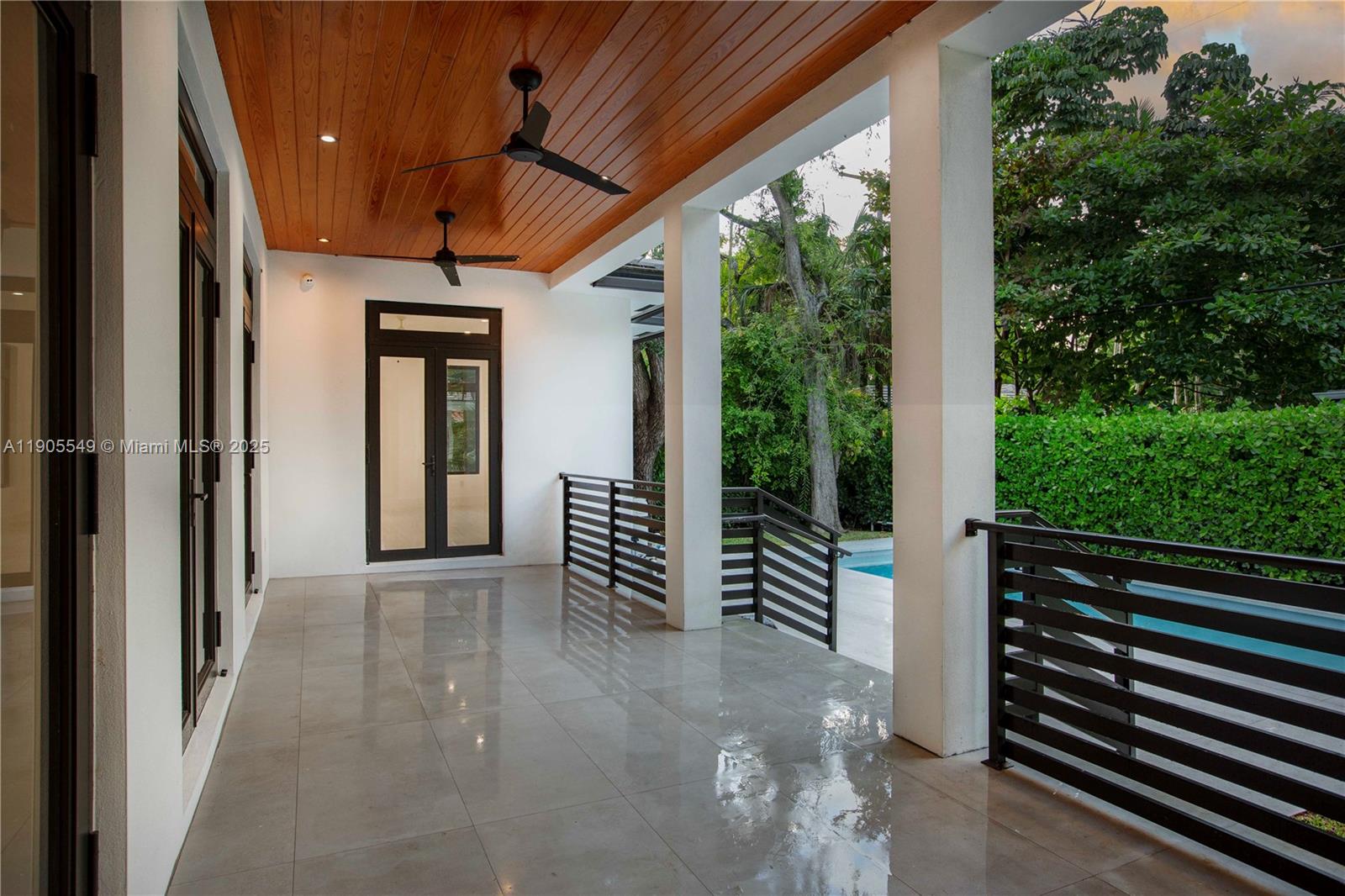 CORAL GABLES COUNTRY CLUB - Residential