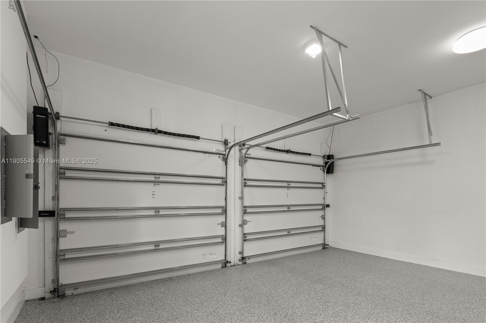 CORAL GABLES COUNTRY CLUB - Residential