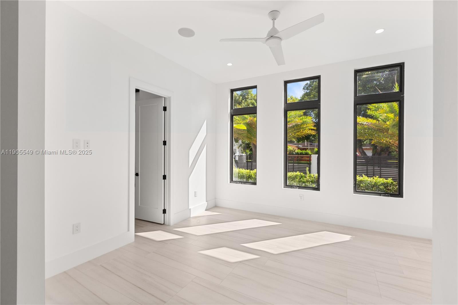 CORAL GABLES COUNTRY CLUB - Residential